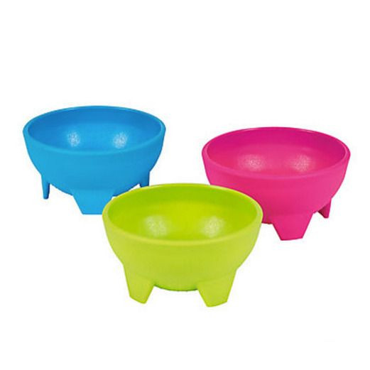 What is the ounce size of the guacamole serving bowl?